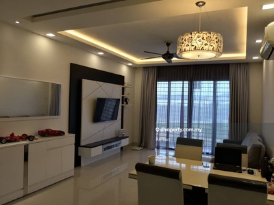 Direct MRT station 3 bedrooms condo for Sale at rm 414k