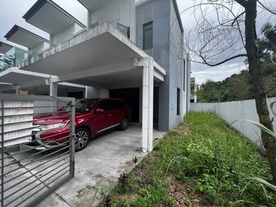 Freehold Two Storey Terrace End Lot House at Kajang East Precinct 4 For Sale