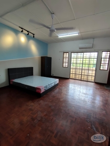 Master Room at Berjaya Park, Shah Alam