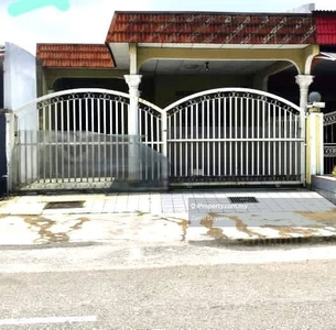 Renovated 1 Storey Terrace Kampung Pendamar Port Klang