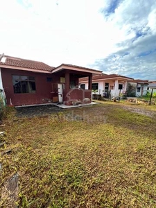Rumah Cantik Semi D Setingkat Taman Seri Duyong Tanah Besar