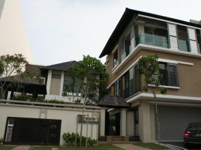 Saujana Resort 2 storey bungalow For Sale Malaysia