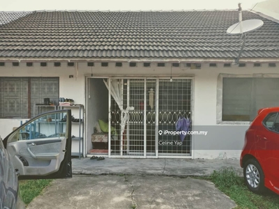 Seksyen 14, Petaling Jaya Terrace Unit For Sale!