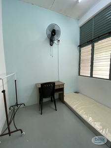 SIngle Room (Male only) at Taman Cempakasari Klang Utama