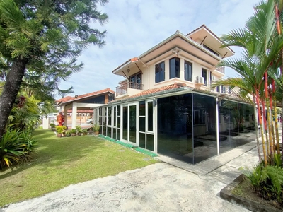 Tastefully Renovated Bungalow House at Arca Jalan Suadamai Bandar Tun Hussein Onn Cheras For Sale