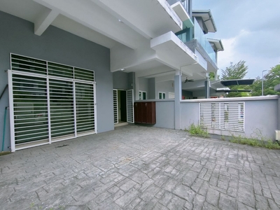 Terrace House for Sale at The Peak Taman Bukit Prima Batu 9 Cheras Kuala Lumpur Rumah Teres Untuk Dijual