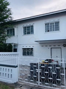 Town Area Gajah Berang Ong Kim Wee 2 Sty Terrace For Rent