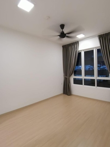 Well Maintained Partially Furnished Walking Distance to Jaya One Mall