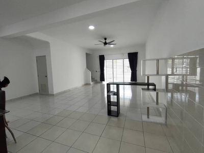 Ara impian seremban 2 double storey partial furnished for rent