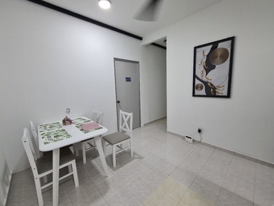 For Rent: Idaman Senibong 4-Bedroom Apartment @ Permas Jaya