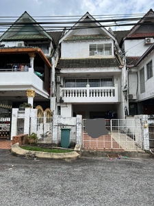 GATED GUARDED 3 Sty Terrace Tmn Setiawangsa KL