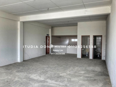 Light Industrial Warehouse for SALE Double Storey with Office Space @Moyan