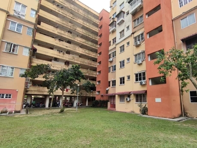 Partly furnished Intana Ria 2 Apartment, Section 7, Bandar Baru Bangi, Selangor.