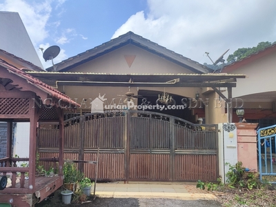 Terrace House For Auction at Taman Semambu