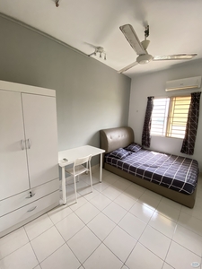 30% discount on first month rental!!! Fully furnished Middle Room at Kinrara Mas, Bukit Jalil