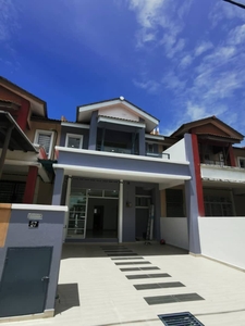 Double Storey Seri Pristana Sungai Buloh House For Sale Facing Open