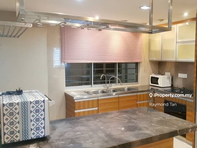 Emerald for rent short walk to MRT station and the curve Ikea