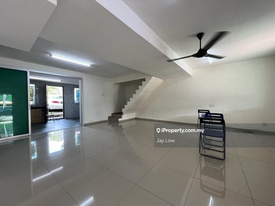 Freehold 2 Storey Terrace house @ Sri Petaling for Sale