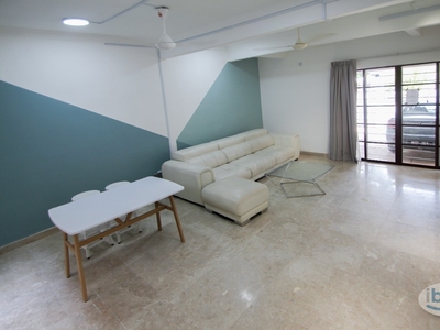 Fully Furnished Landed House Master Room rent at Putra Height near LRT, USJ, Subang Jaya