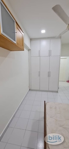 Fully Furnished Middle Room at Sterling Condo – Female only Unit - Available Now – Near Paradigm Mall – LRT – Kelana Jaya