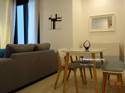 Fully furnished renovated balcony unit for rent