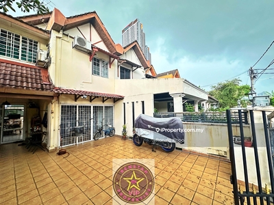 Kelana Jaya Jalan ss7 2 storey house