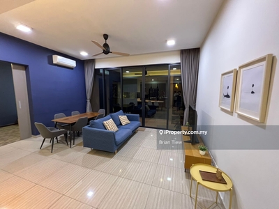KLCC & Golf View Full Furnished Interior Design Unit for Rent!