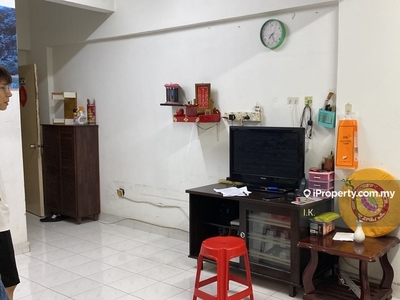 Low Floor Apartment, Greenview, Kepong, Pusat Kepong
