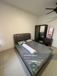 Medium room for rent, double bed