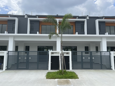Robin @ bandar rimbayu, 2-storey house, Face open, Brand new , near kota kemuning