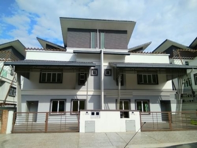 Semi Detached House For Sale at U12 Shah Alam