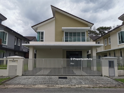 Taman Equine, 2 Storey Bungalow - Villa Heights