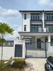 Taman Pulai Mutiara Acacia 2.5 storey Terrace house for rent Kangkar Pulai Gelang Patah