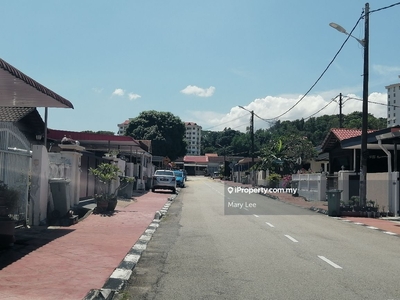 Tanjung Tokong near The Peak Latitude Skyridge