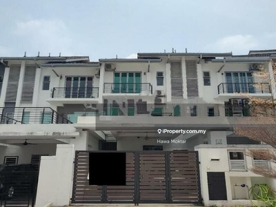Urgent Sale -3-Storey End Unit Terrace House, Denai Alam, Shah Alam