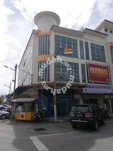 3 Storey Shop Corner Shop at Bandar Meru Raya