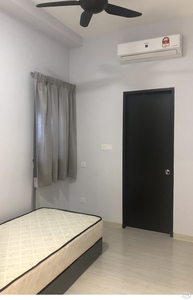 [FREE UTILITIES] Fully Furnished Single Room No Partition Beside Pavilion Bukit Jalil