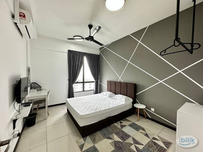 Grab it Fast ! Luminari Residensi Master Room For Rent !!