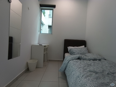 Male Small Room @ The Zizz Residence, Damansara Damai