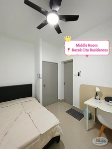 Middle Room With Shared Bathroom at Razak City Residences Near LRT Station