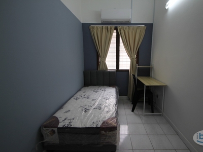 [Puchong Landed] Near LRT Puchong Prima House Single Room For Rent