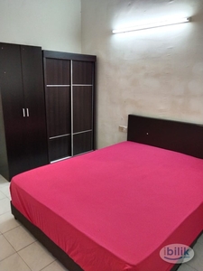 Npark Furnished Master room included utilities private bathroom FOR FEMALE