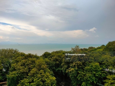 Aquarius Penthouse seaview and Hillview , Batu Ferringhi Penang