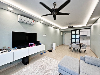 Beautiful Renovated Seruling Apartment in Bandar Bukit Raja Klang