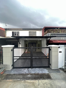 Double Storey Low Cost @ Desa Cemerlang