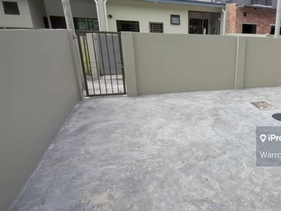 Double Storey Terrace House at city garden for rent