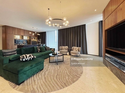 Fully Furnished Oval KLCC