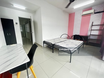 Fully Furnished Townhouse Gated Guarded Near Mahsa