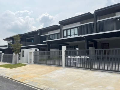 Hampton Residence Bandar Seri Coalfield 2 storey terrace house to Sell