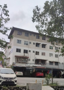 Low cost apartment Puchong Perdana jalan 4/1
